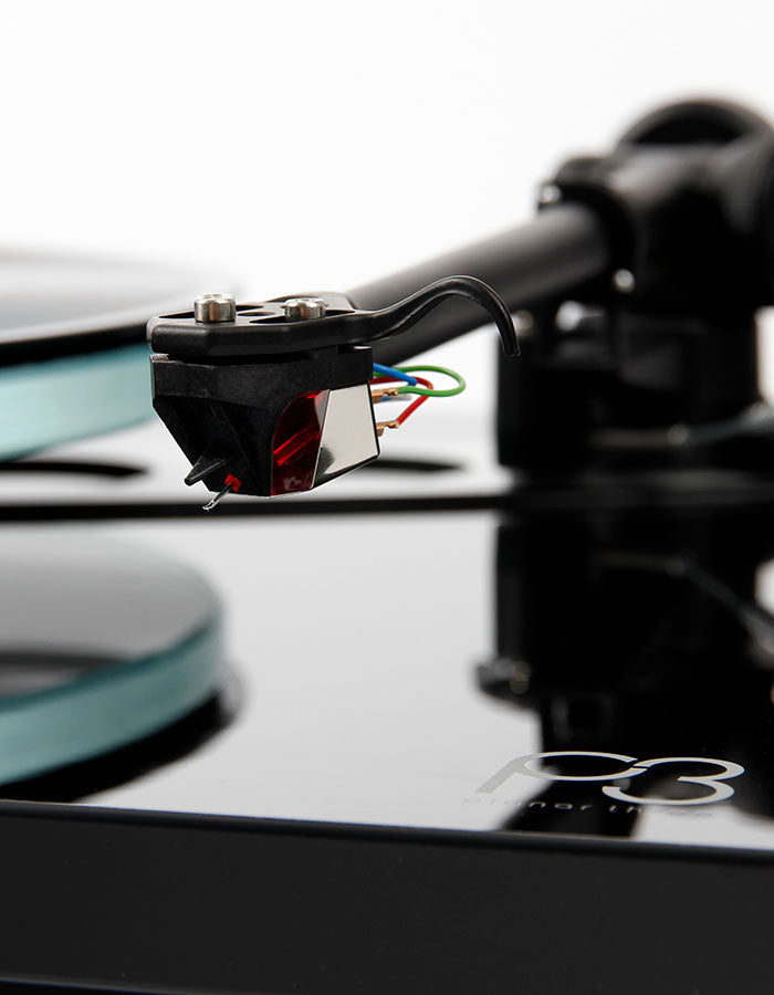 Rega Planar 3 Turntable - close-up