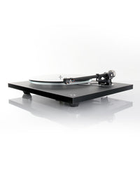 Rega Planar 6 Turntable