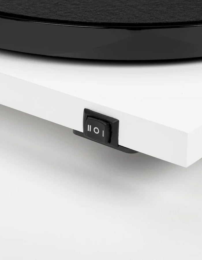 Triangle LUNAR 1 Manual Turntable