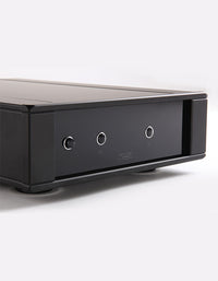 Rega Planar 10 Turntable