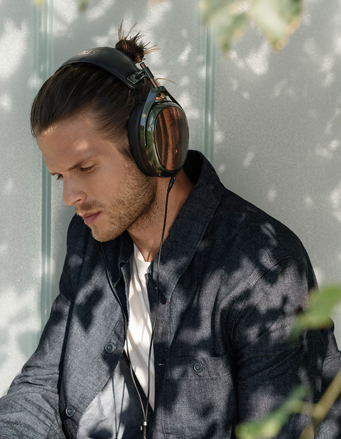 Meze STRADA Closed Back Headphones