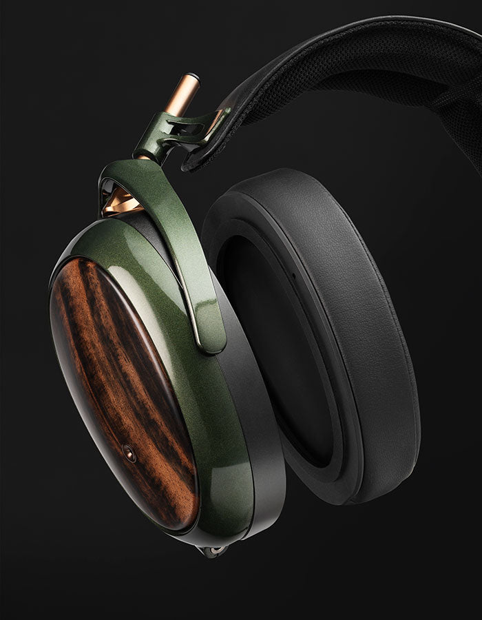 Meze STRADA Closed Back Headphones