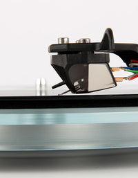 Rega Planar 6 Turntable