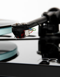 Rega Planar 3 Turntable