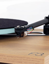 Rega Planar 3 Turntable