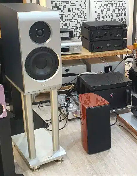 Mon Acoustic SuperMon Isobaric Speaker Pair – Audio Art Cable